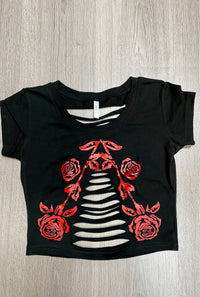 Gothic Rose Under Boob Slashed Crop Tee- Black
