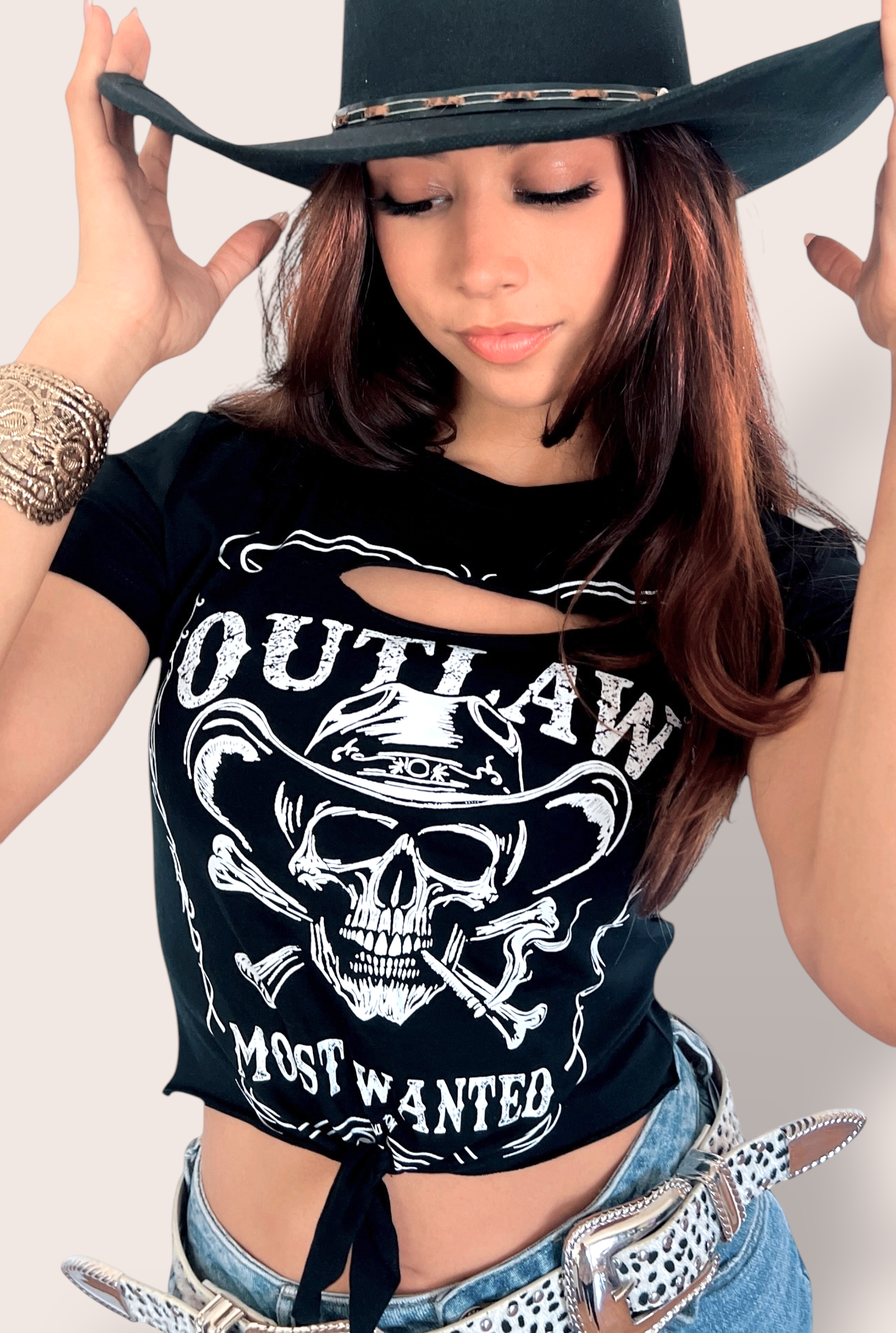 Outlaw Skull Cowboy Slashed Comfort fit Stretch Country Graphic Tee